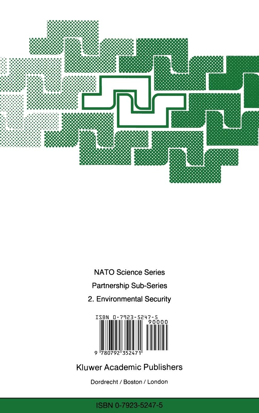 Rückseitencover Environmental Contamination and Remediation Practices at Former and Present Military Bases