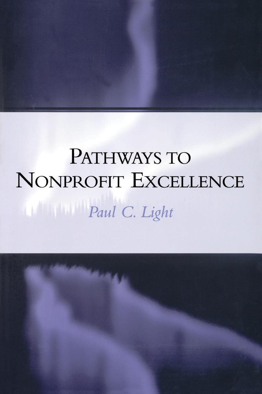 Vorderes Coverbild Pathways to Nonprofit Excellence