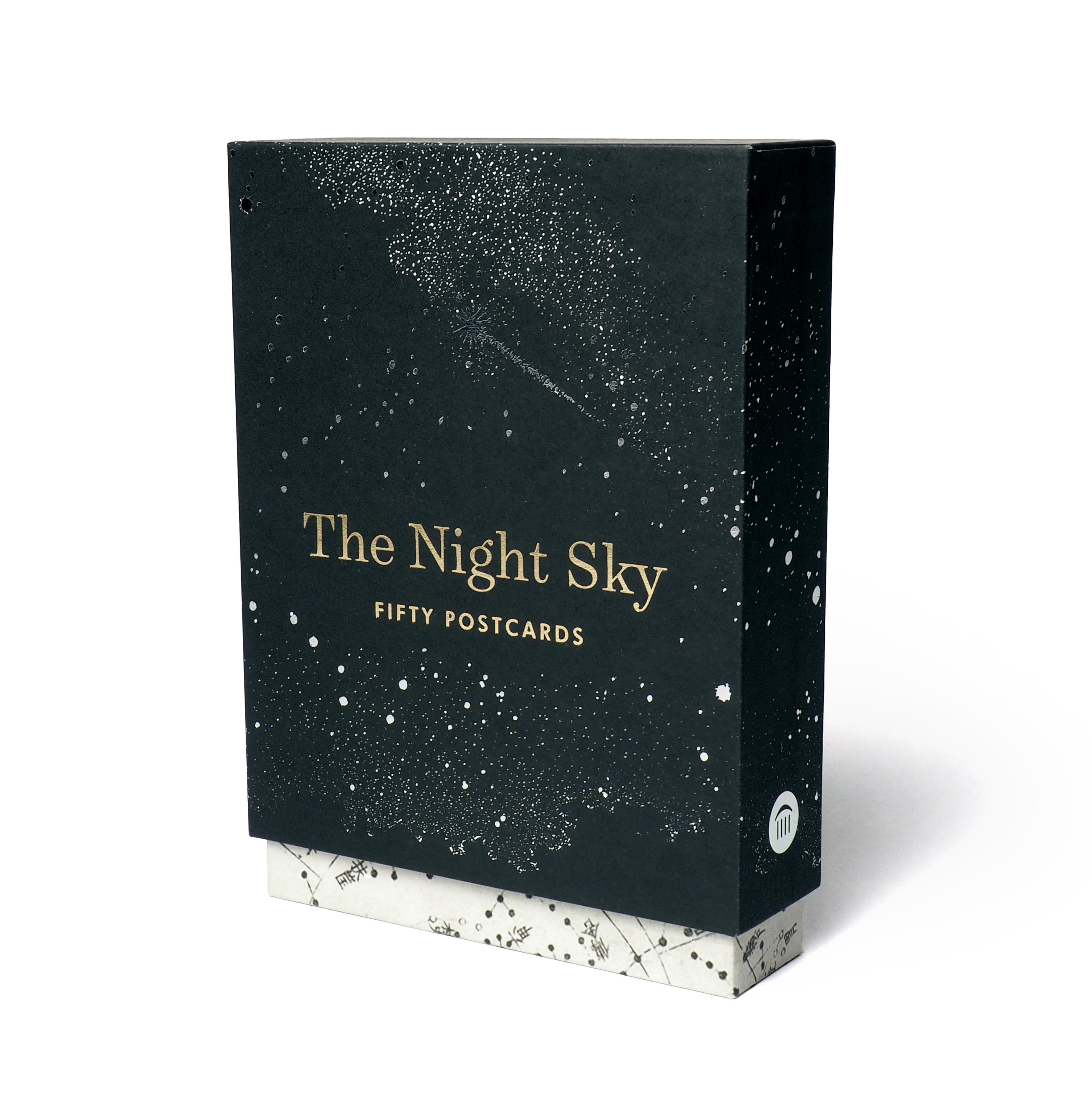 Vorderes Coverbild The Night Sky: Fifty Postcards (50 Designs; Archival Images, NASA Ephemera, Photographs, and More in a Gold Foil Stamped Keepsake Box;)