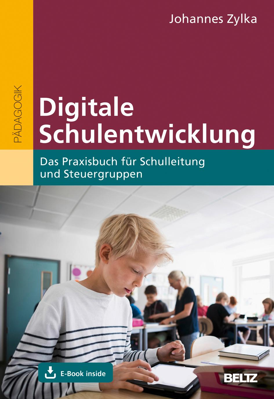 Vorderes Coverbild Digitale Schulentwicklung