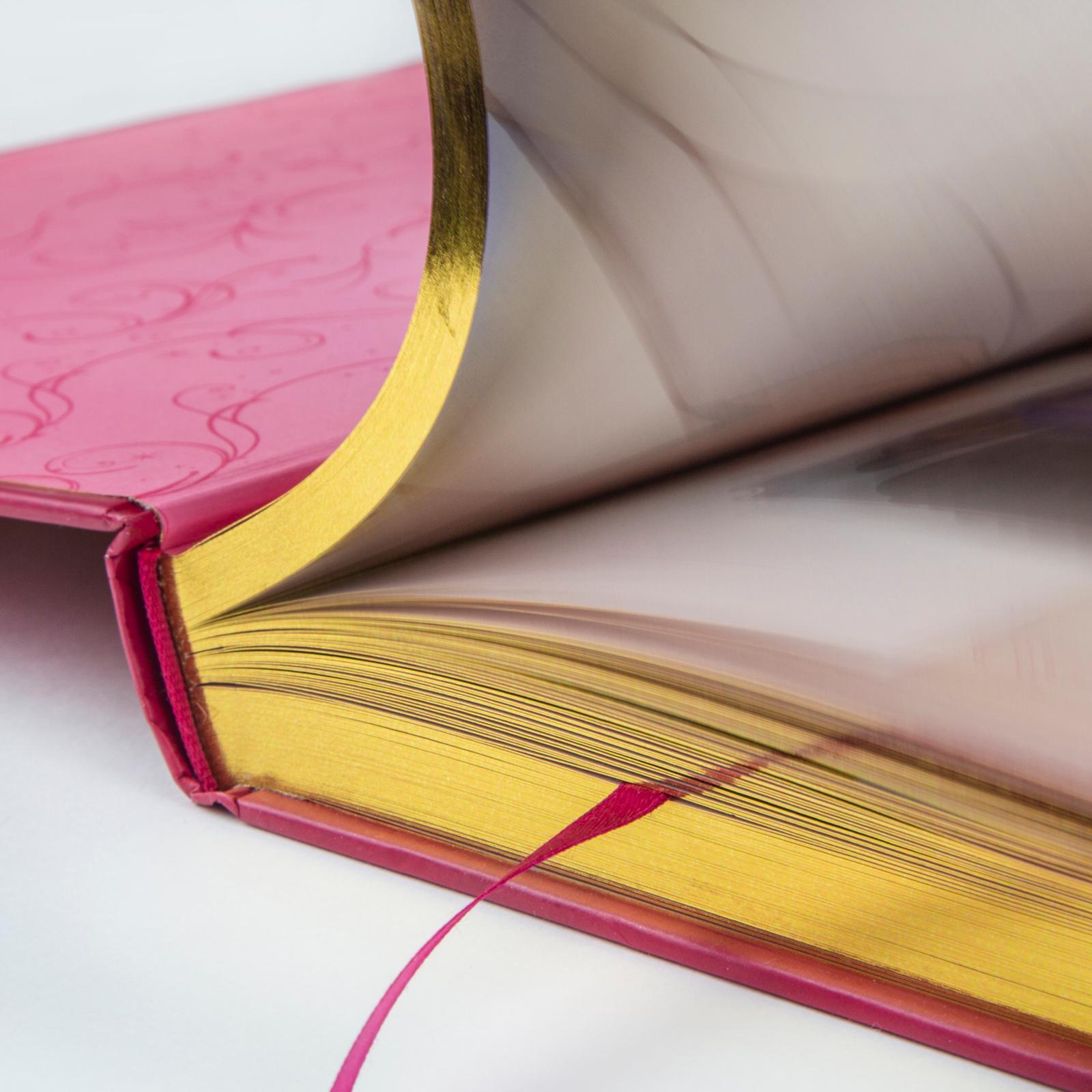 Beispielinhalt (Bild) Disney: Das große goldene Buch der Prinzessinnen