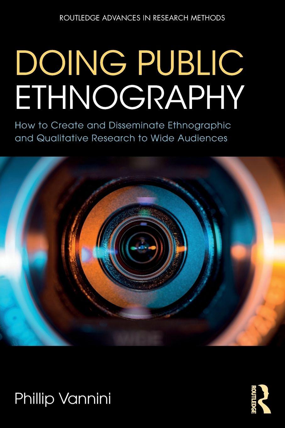Vorderes Coverbild Doing Public Ethnography