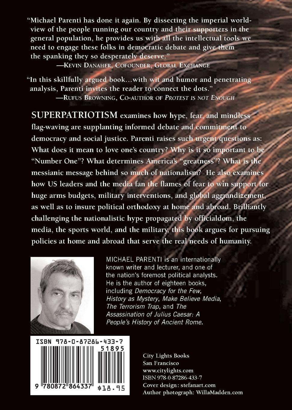 Rückseitencover Superpatriotism