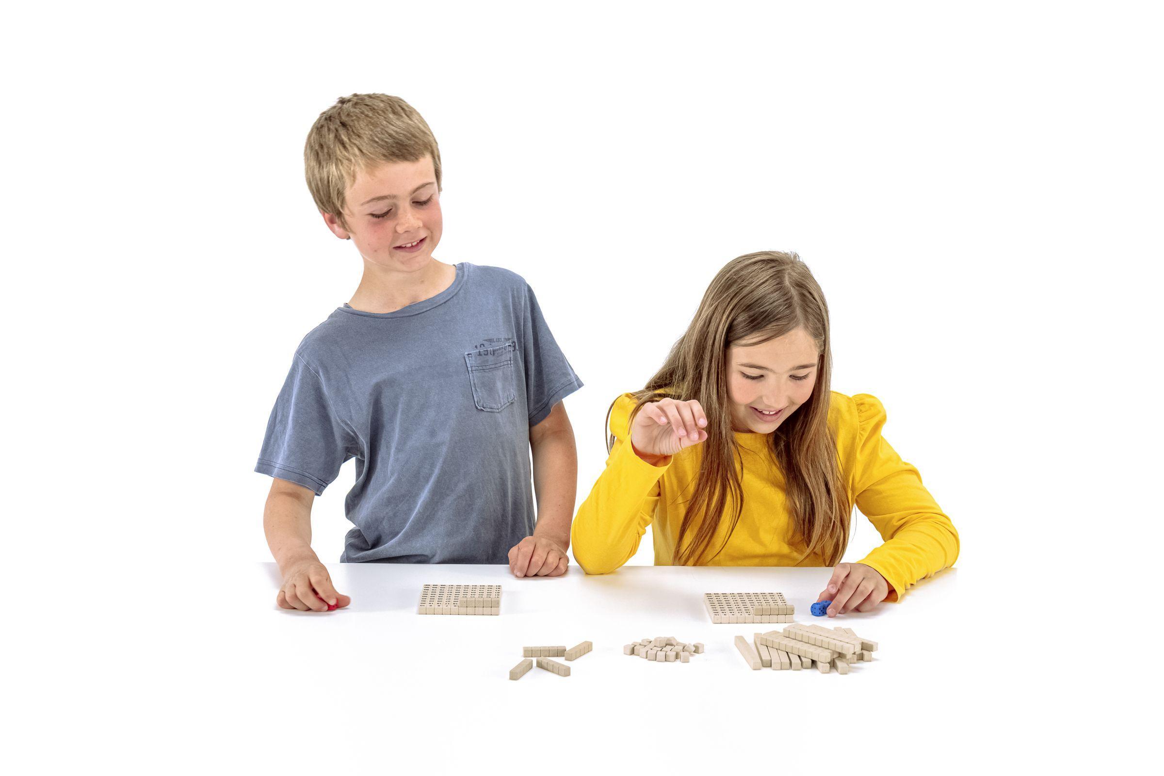 Beispielinhalt (Bild) Mathespiel - Hunderterraum