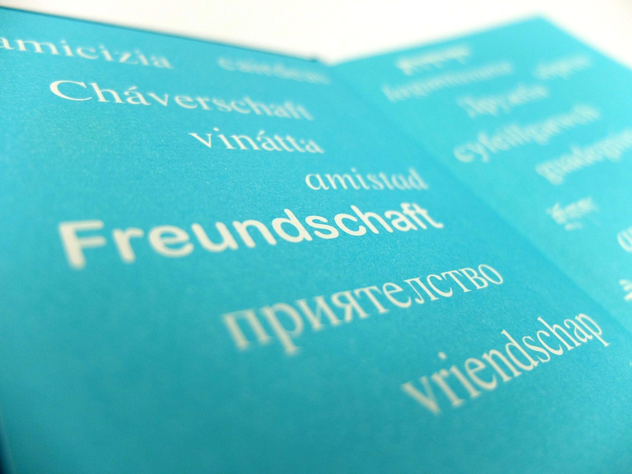 Beispielinhalt (Bild) Auf die Freundschaft