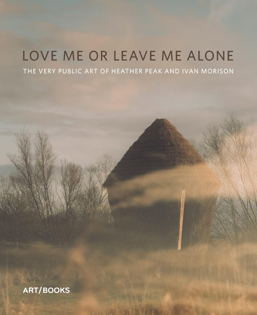 Vorderes Coverbild Love Me or Leave Me Alone
