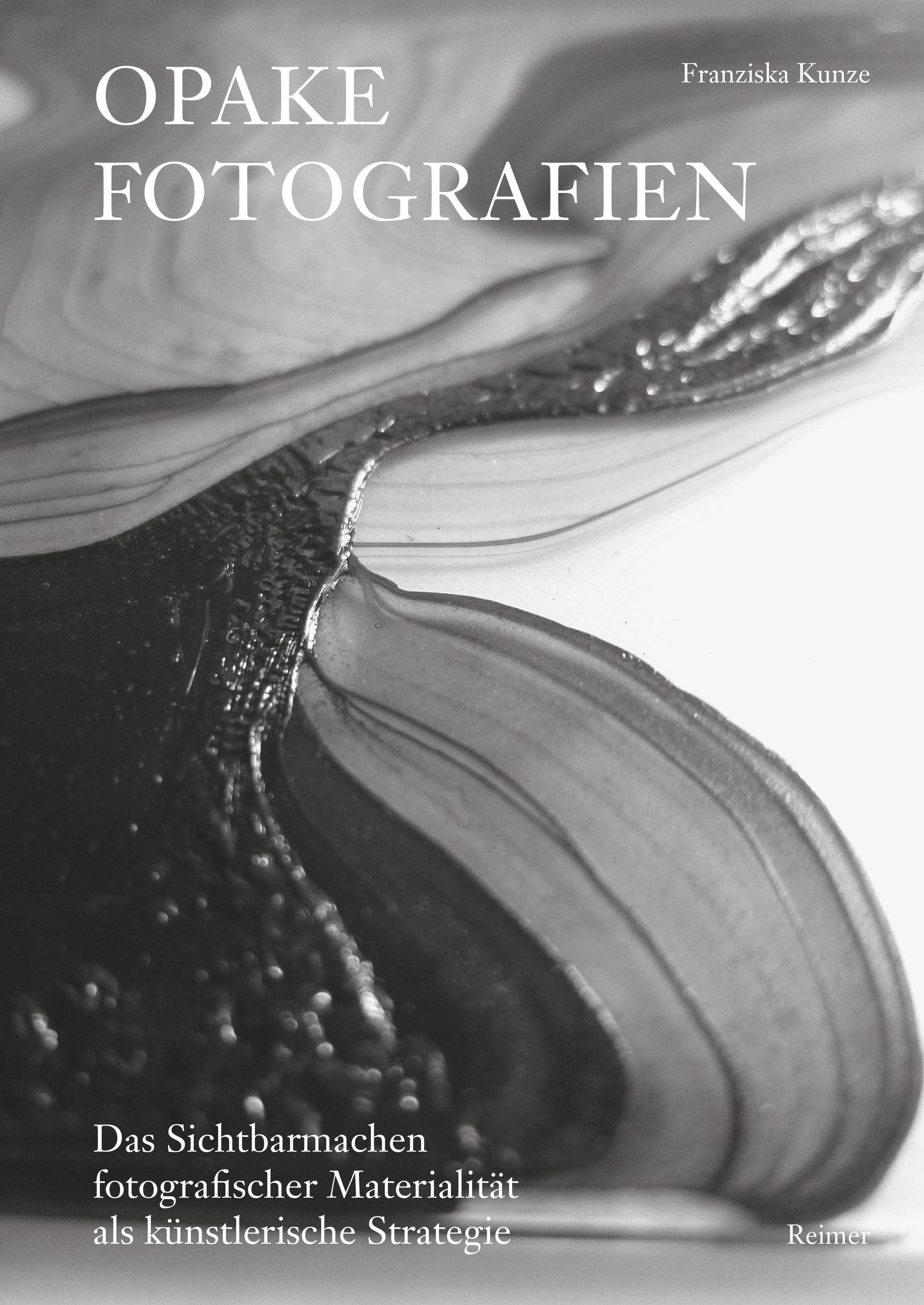 Vorderes Coverbild Opake Fotografien