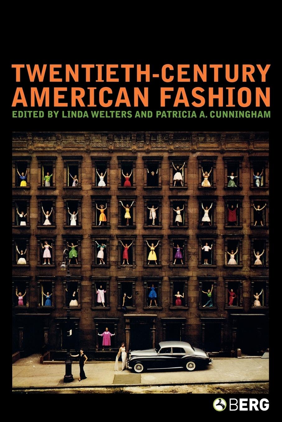 Vorderes Coverbild Twentieth-Century American Fashion