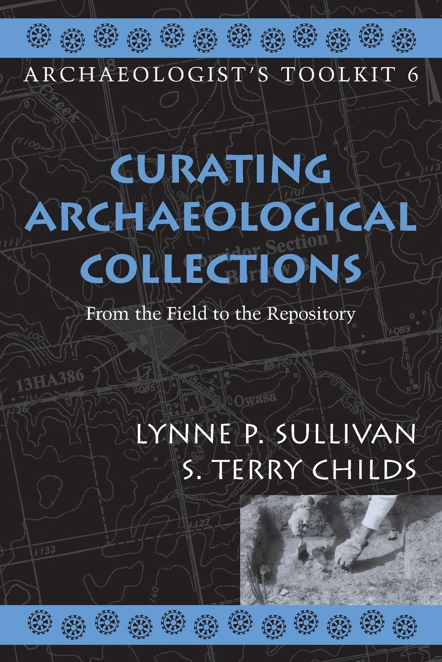Vorderes Coverbild Curating Archaeological Collections
