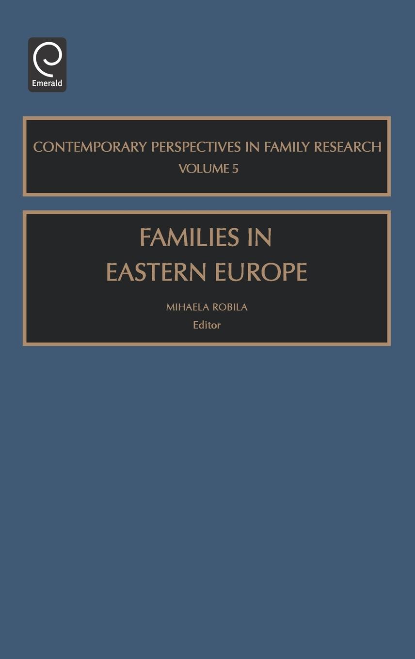 Vorderes Coverbild Families in Eastern Europe