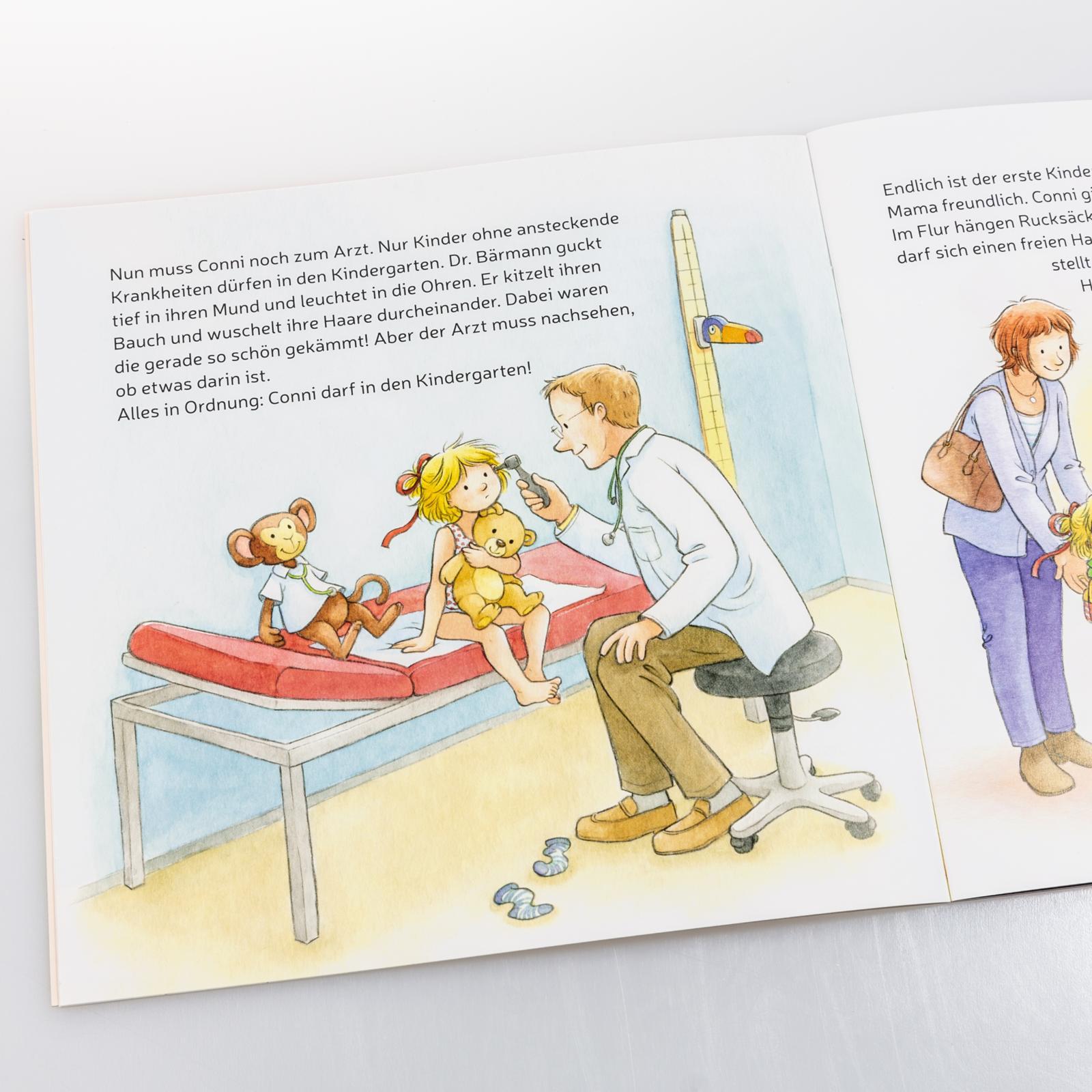 Beispielinhalt (Bild) LESEMAUS 9: Conni kommt in den Kindergarten (Neuausgabe)