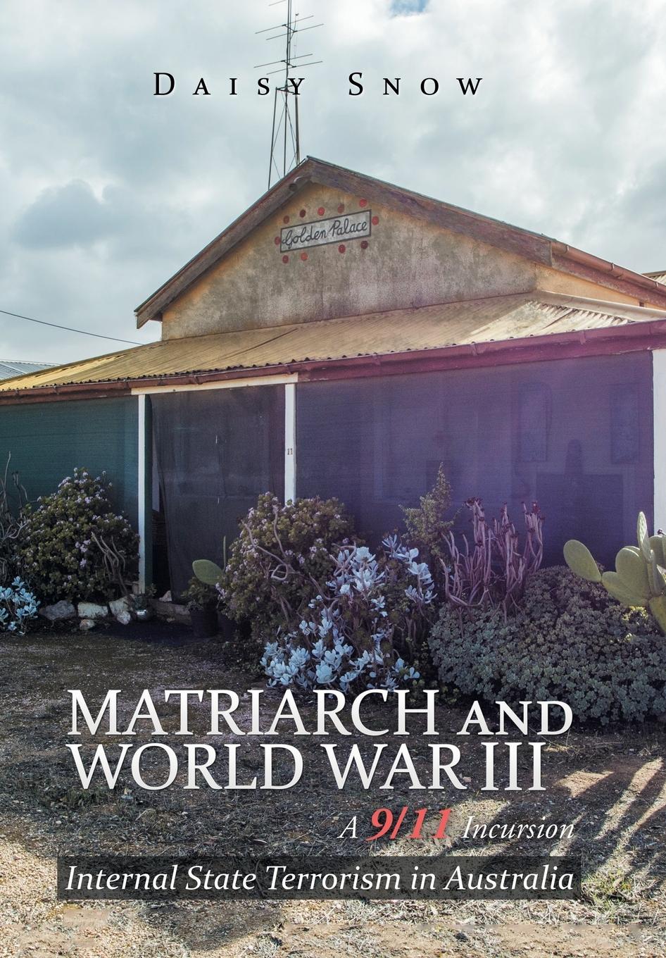 Vorderes Coverbild Matriarch and World War Iii