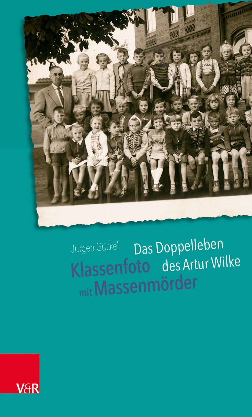 Vorderes Coverbild Klassenfoto mit Massenmörder