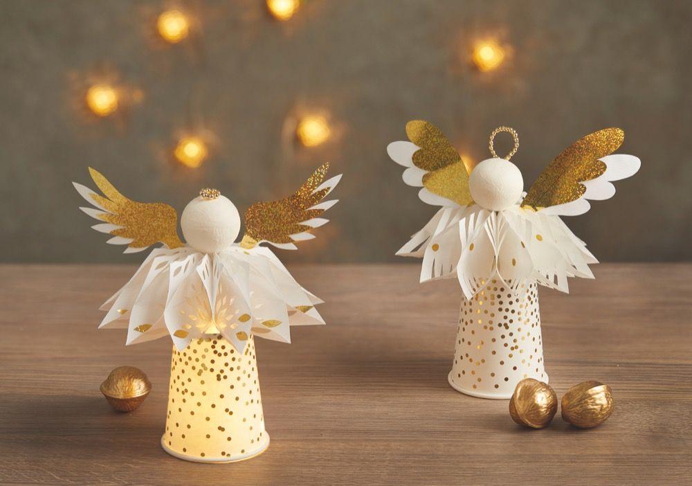 Beispielinhalt (Bild) Weihnachtliche Papiertüten-Deko