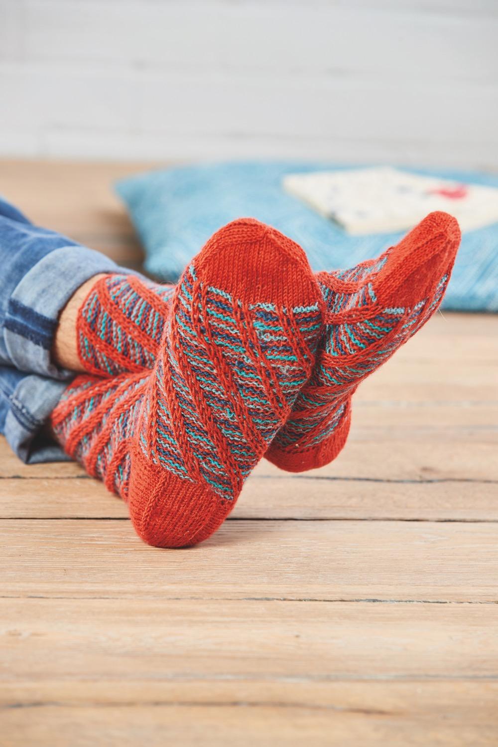 Beispielinhalt (Bild) Socken mit Hebemaschen