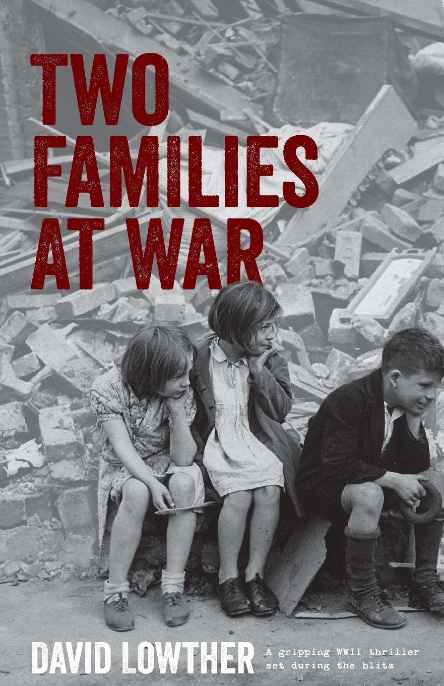 Vorderes Coverbild Two Families At War