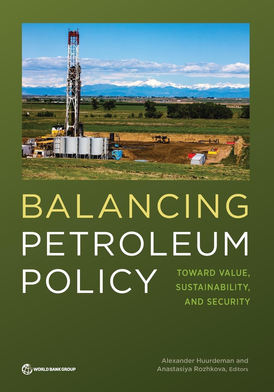 Vorderes Coverbild Balancing Petroleum Policy