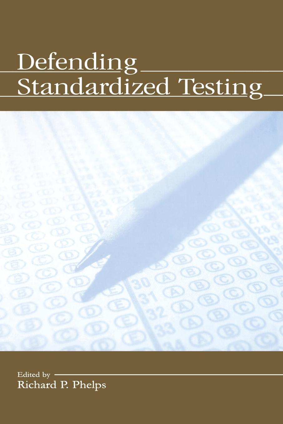Vorderes Coverbild Defending Standardized Testing