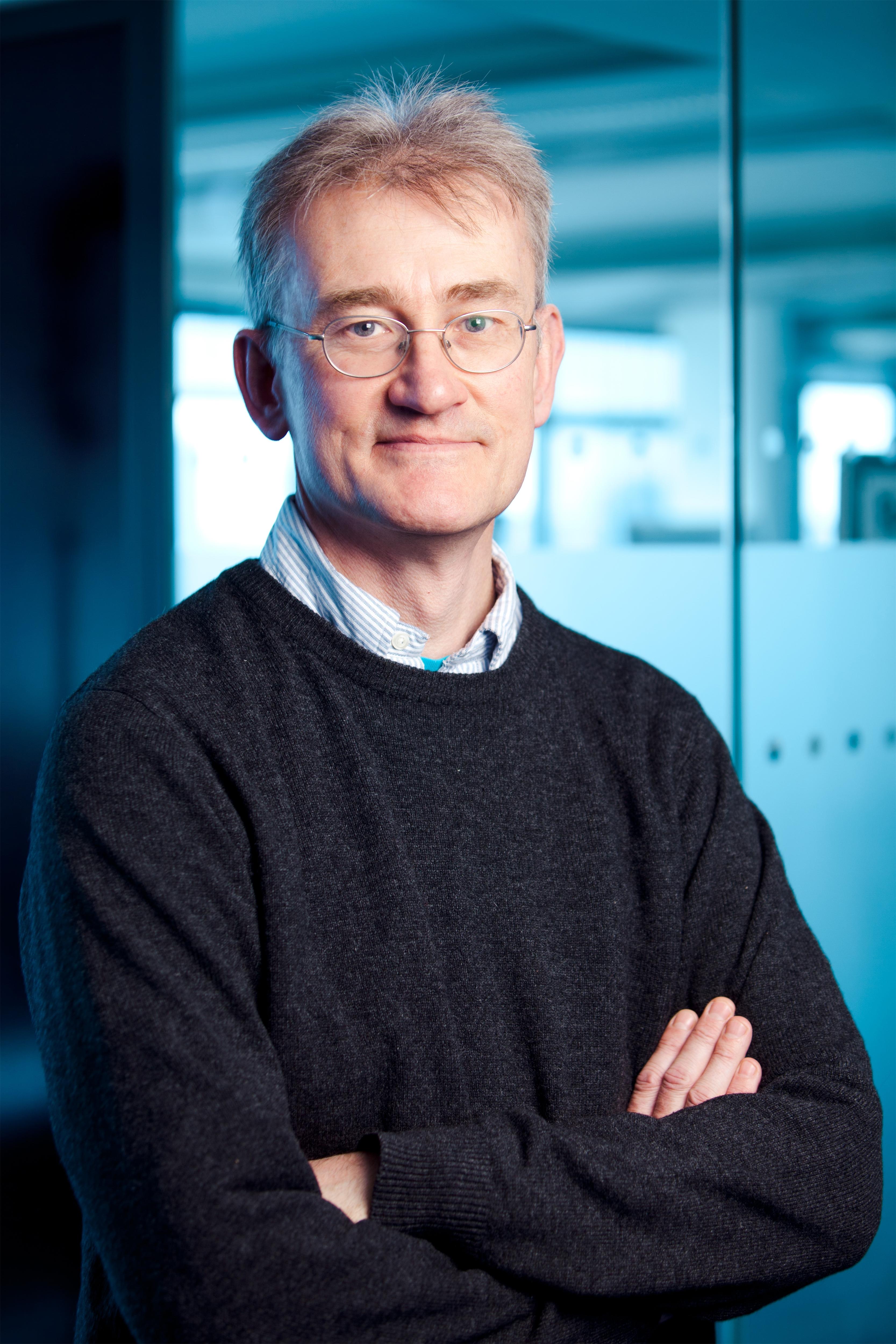 Autorenbild Empires and Barbarians