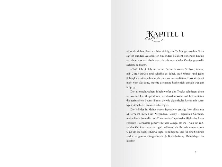 Beispielinhalt (Bild) Night of Crowns, Band 1: Spiel um dein Schicksal (Epische Dark-Academia-Romantasy von SPIEGEL-Bestsellerautorin Stella Tack)