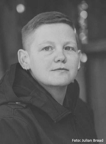 Autorenbild Running Upon The Wires / Vibrationen