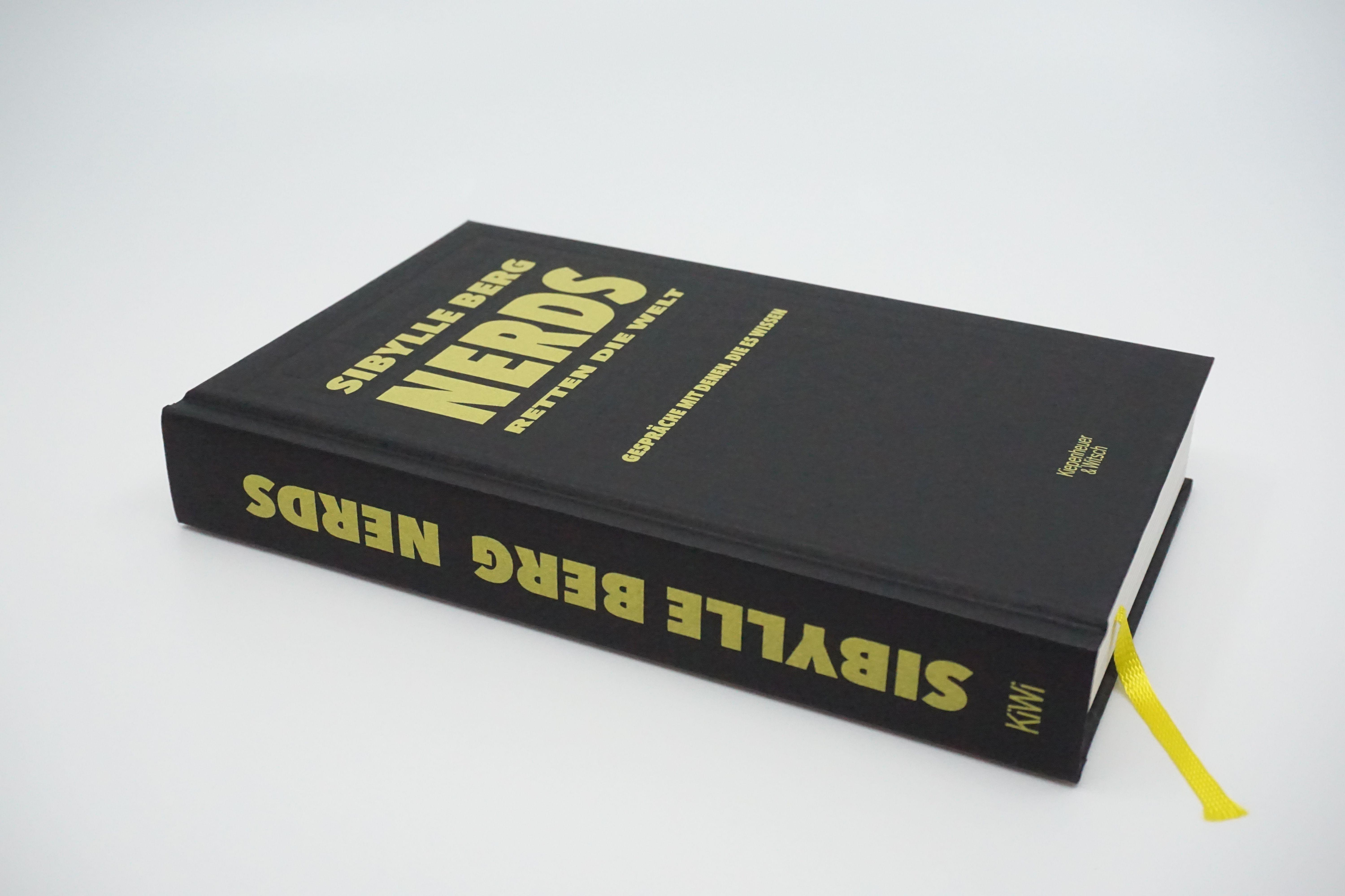 Beispielinhalt (Bild) Nerds retten die Welt