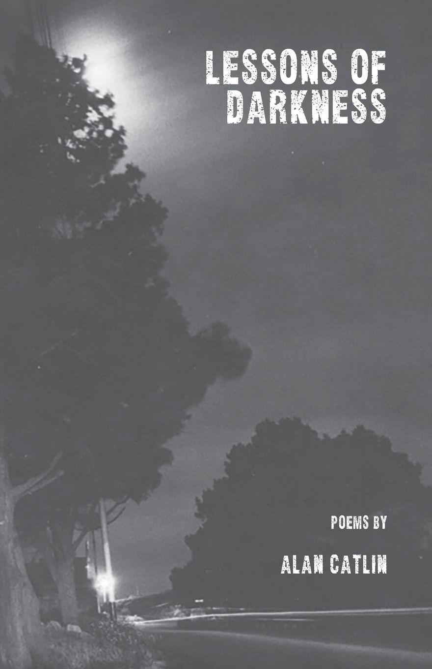 Vorderes Coverbild Lessons of Darkness