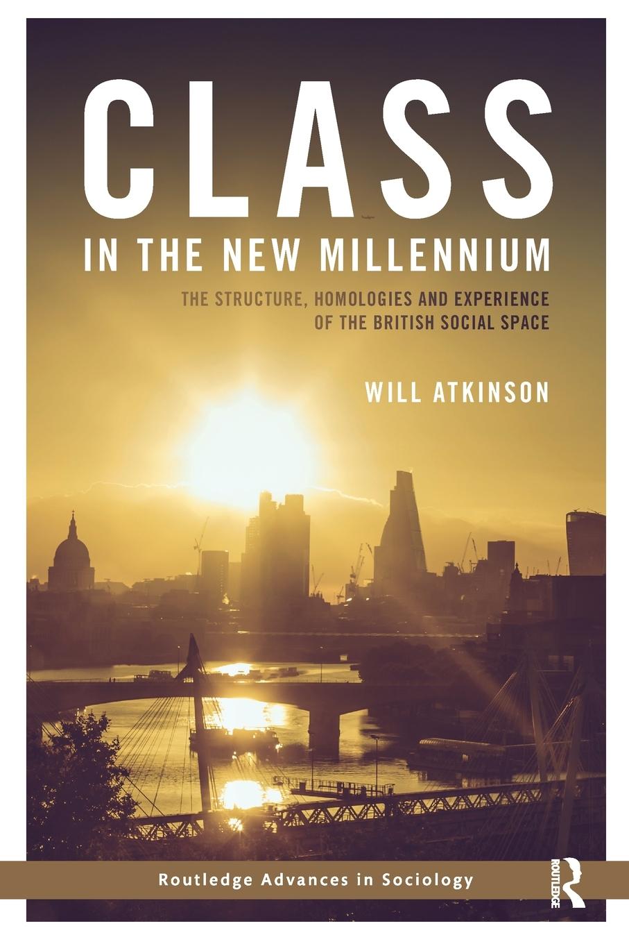 Vorderes Coverbild Class in the New Millennium