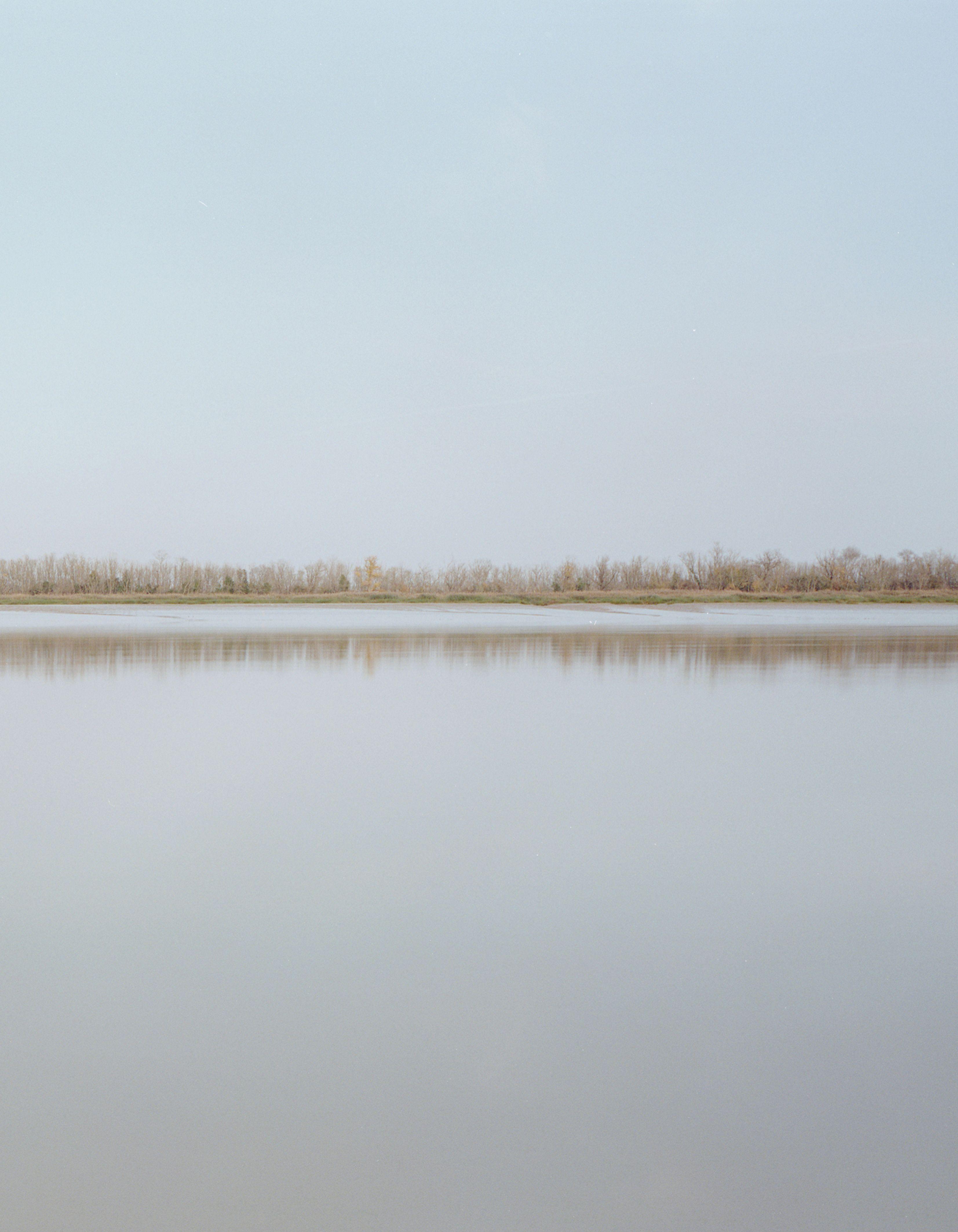 Vorderes Coverbild From One Bank to Another: d'Une Rive À l'Autre