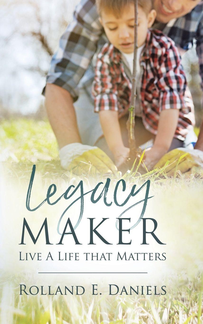 Vorderes Coverbild Legacy Maker