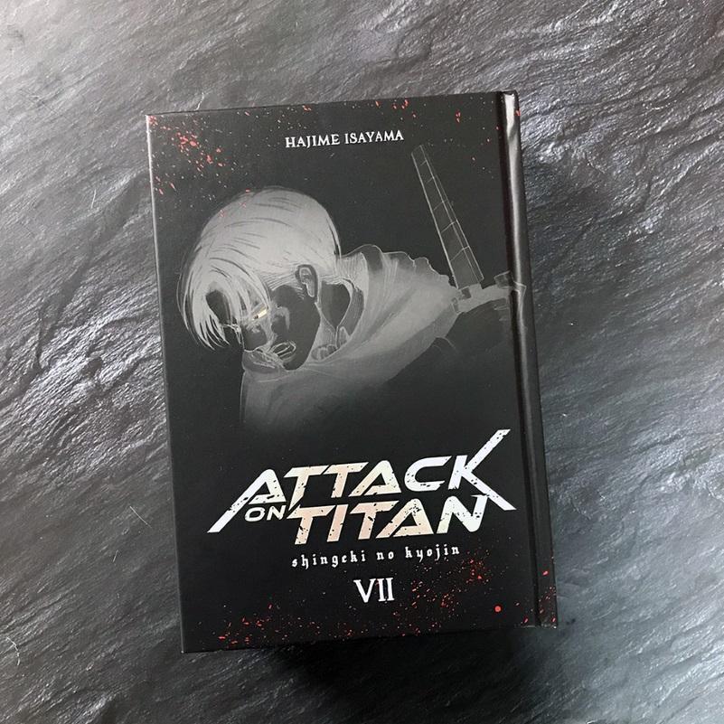 Beispielinhalt (Bild) Attack on Titan Deluxe 7