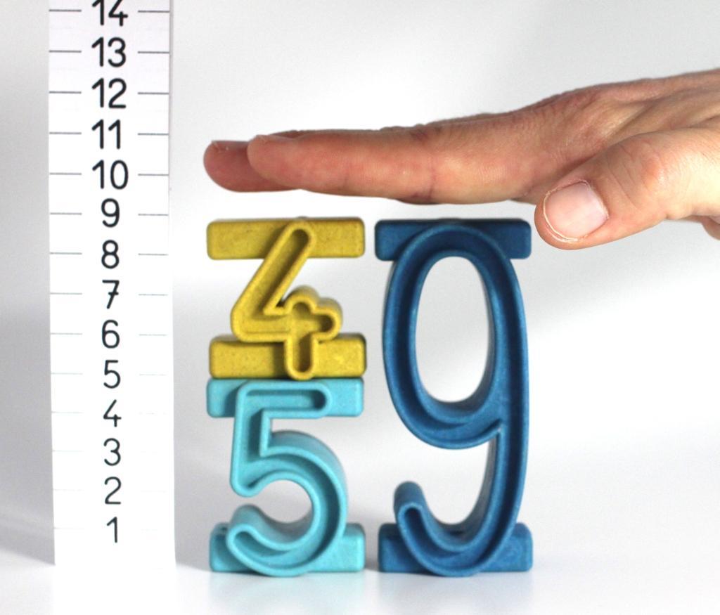 Beispielinhalt (Bild) Stapelzahlen 100er Zahlenraum in Montessori-Farben