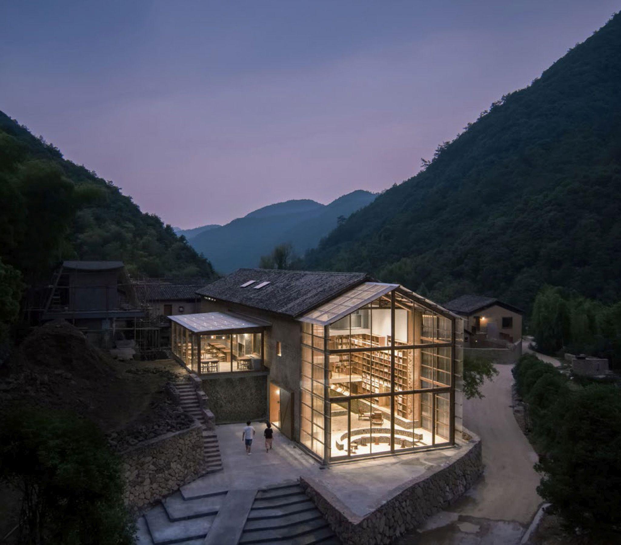 Beispielinhalt (Bild) Converted. Reinventing architecture