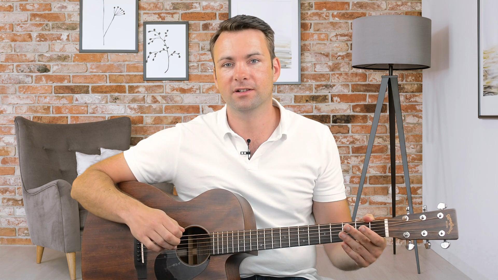 Autorenbild Gitarre lernen leicht gemacht für Erwachsene mit Audio und Lehrvideos