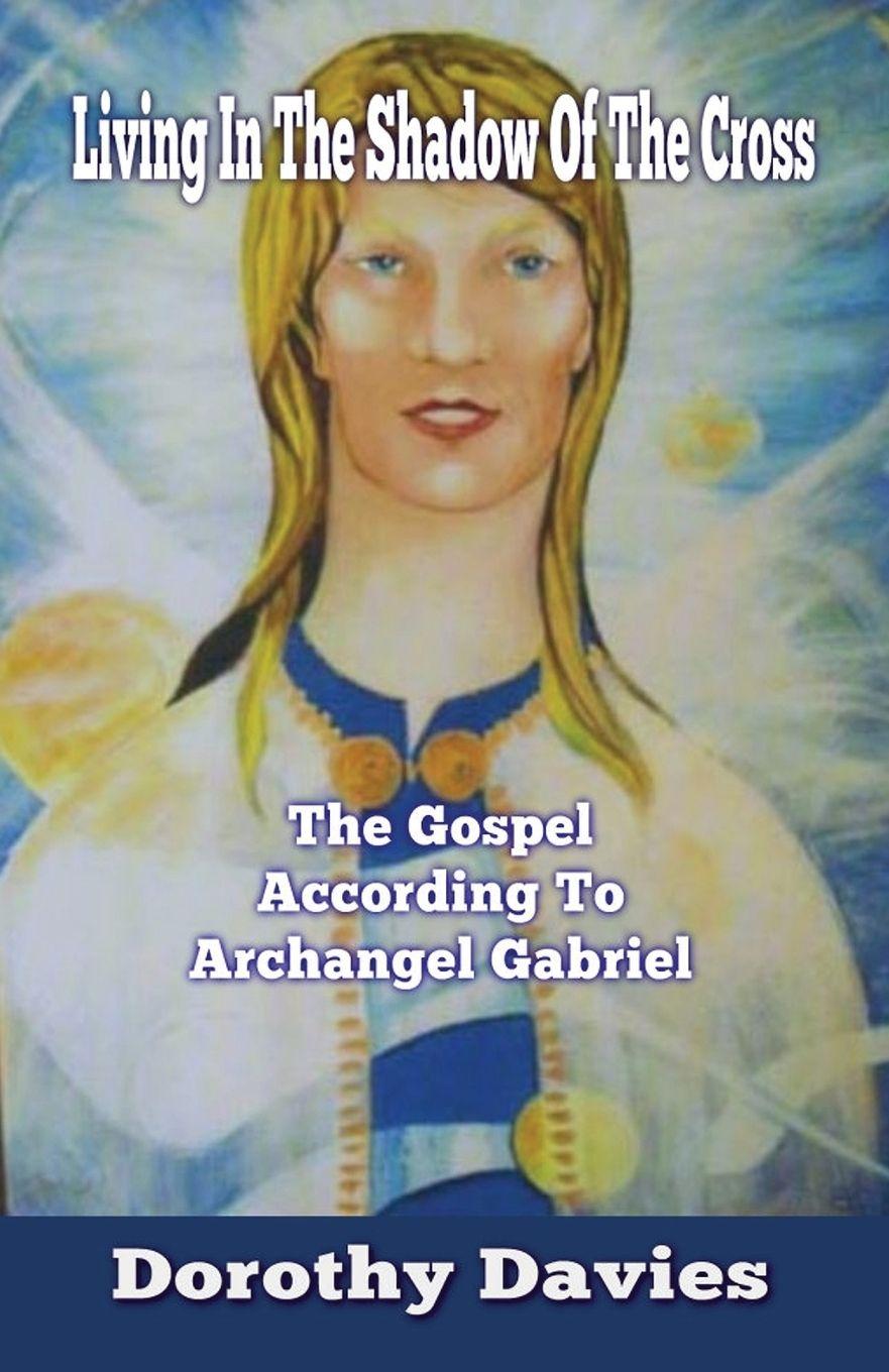 Vorderes Coverbild Living In The Shadow Of The Cross