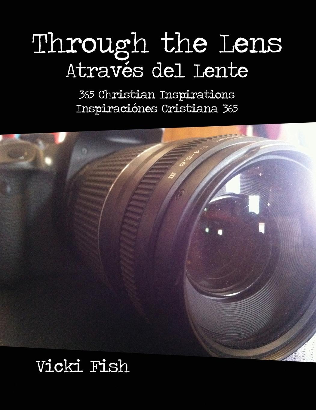 Vorderes Coverbild Through the Lens / Através del Lente