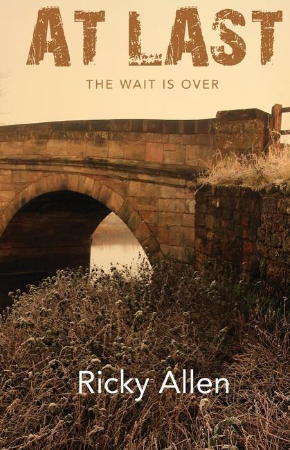Vorderes Coverbild At Last: The Wait is Over