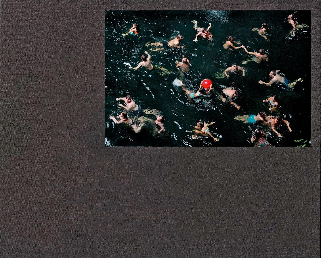 Vorderes Coverbild The Water in Between