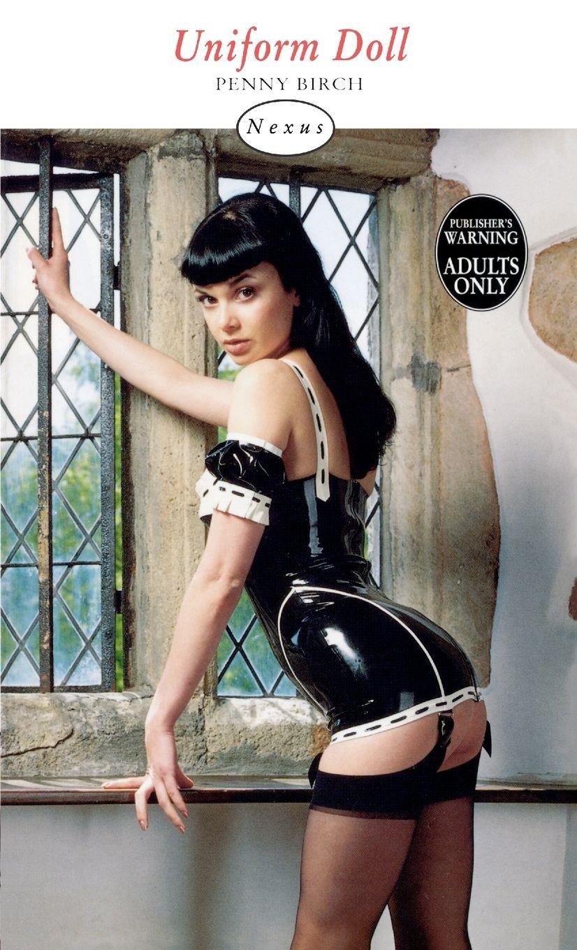 Vorderes Coverbild Uniform Doll