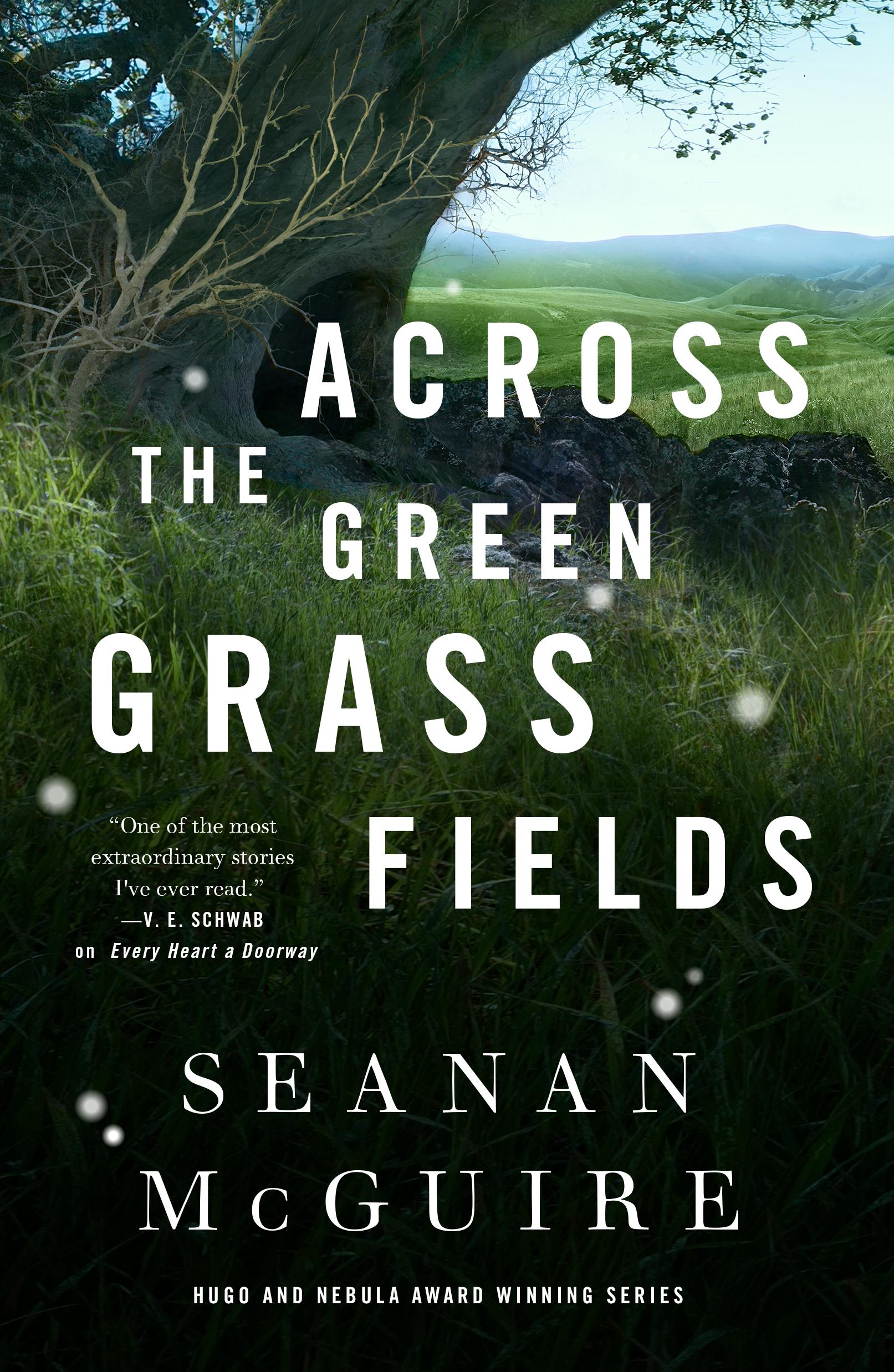 Vorderes Coverbild Across the Green Grass Fields