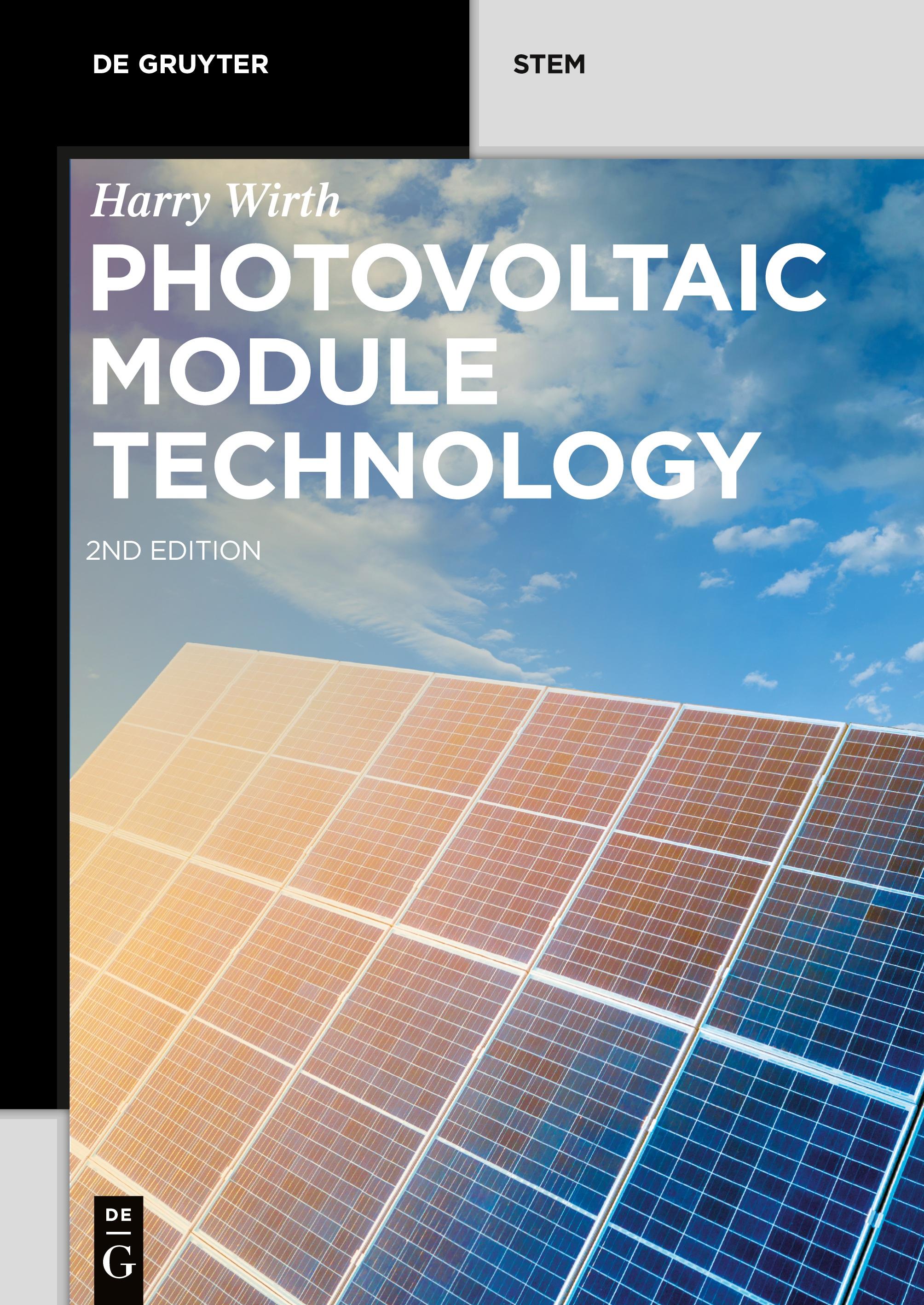Vorderes Coverbild Photovoltaic Module Technology