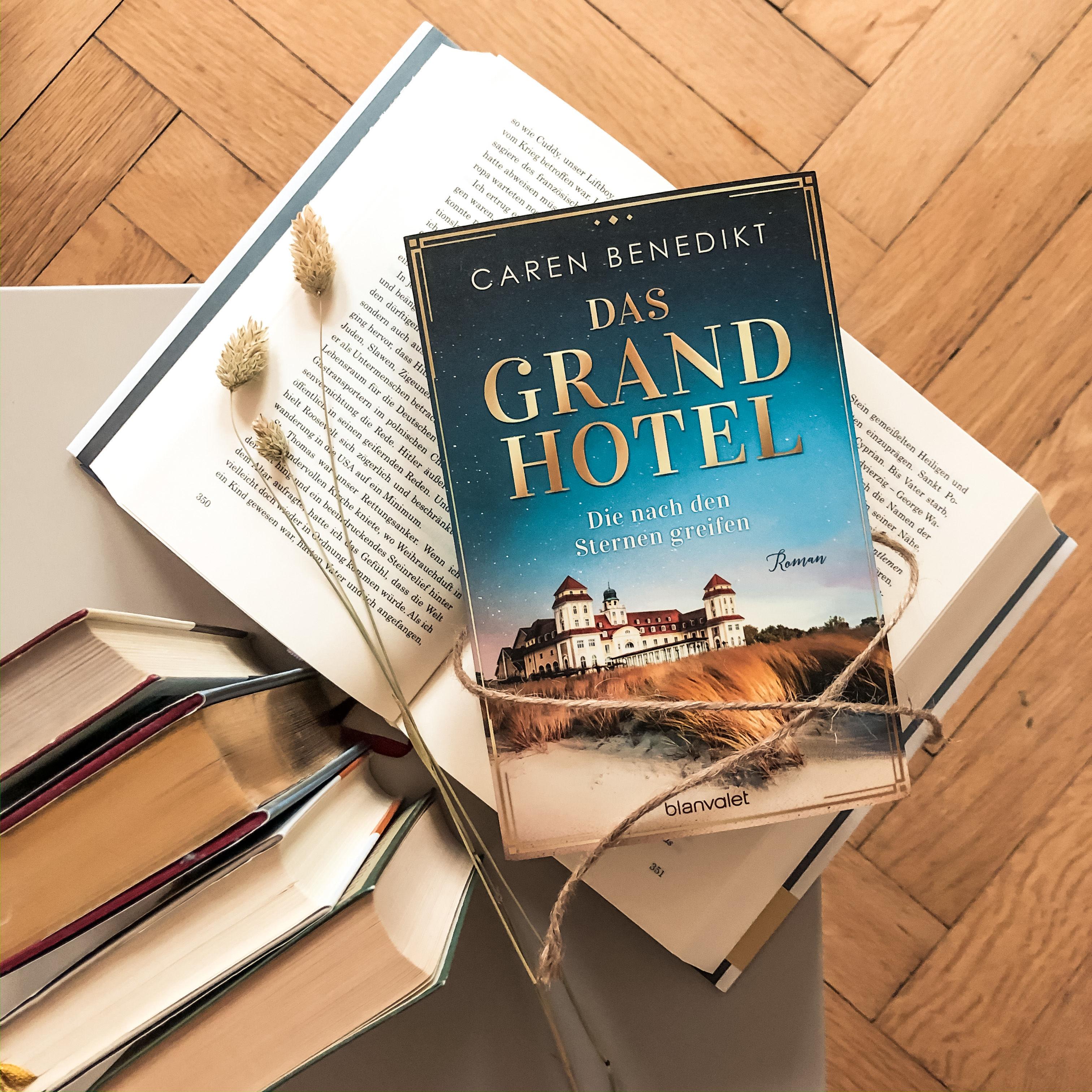 Beispielinhalt (Bild) Das Grand Hotel - Die mit dem Feuer spielen