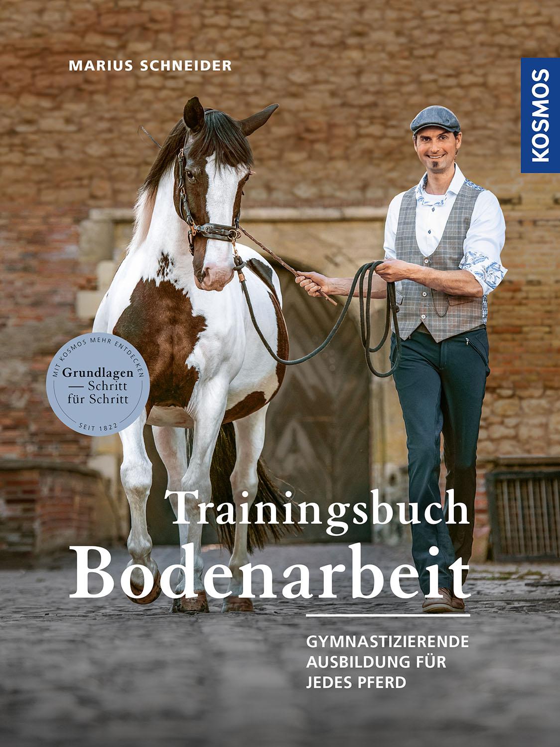 Vorderes Coverbild Trainingsbuch Bodenarbeit