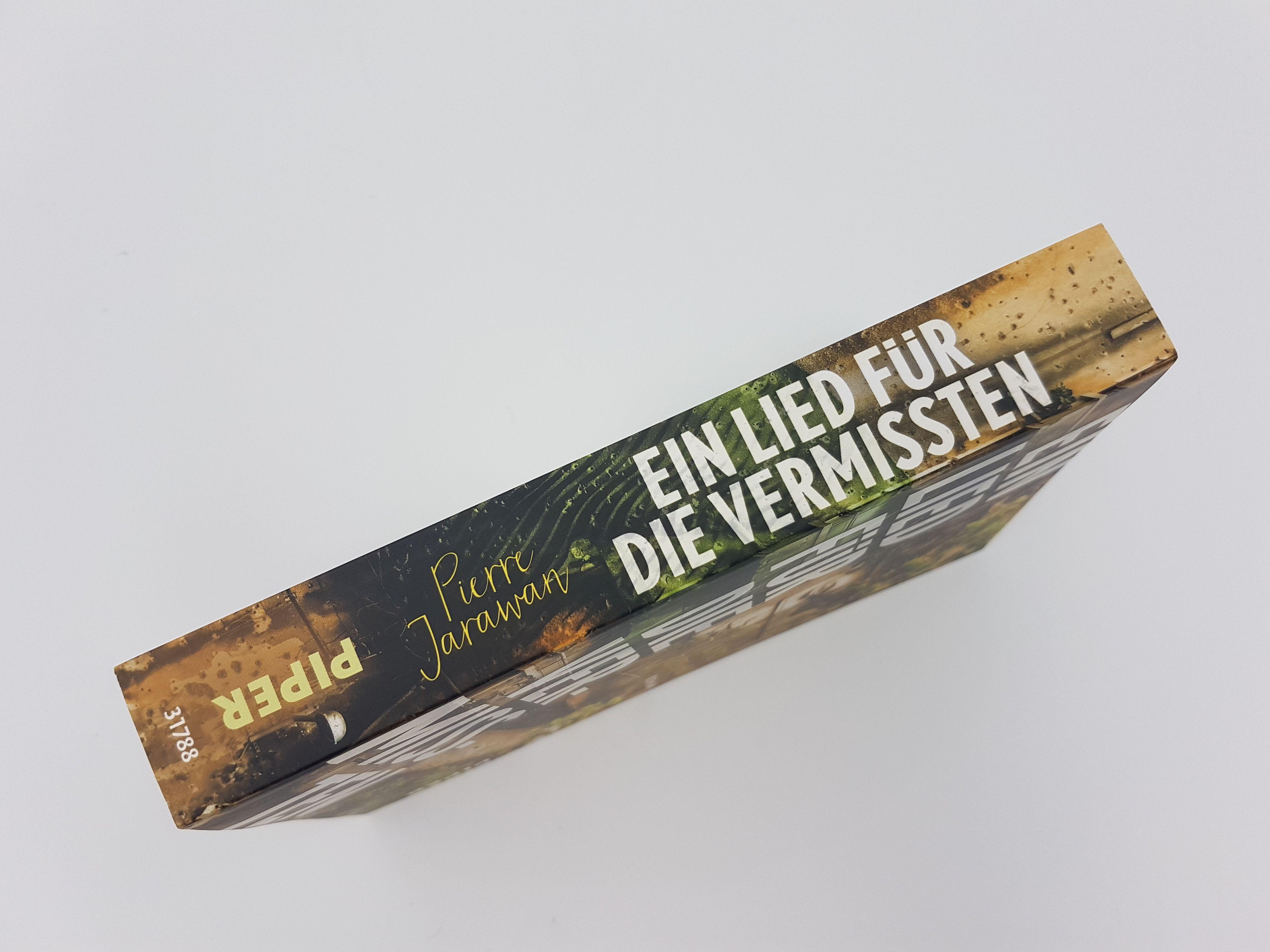Beispielinhalt (Bild) Ein Lied für die Vermissten