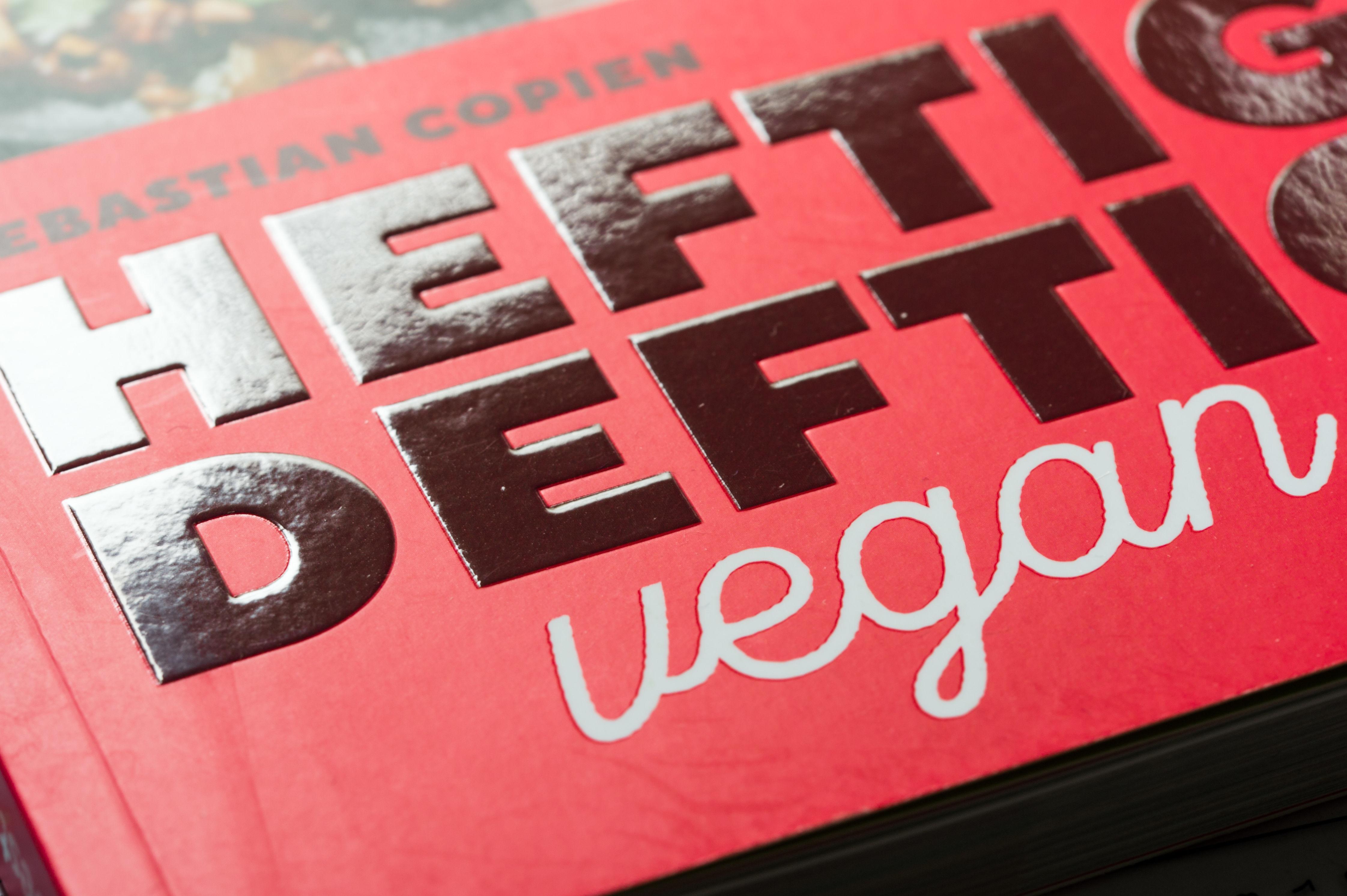 Beispielinhalt (Bild) Heftig deftig vegan
