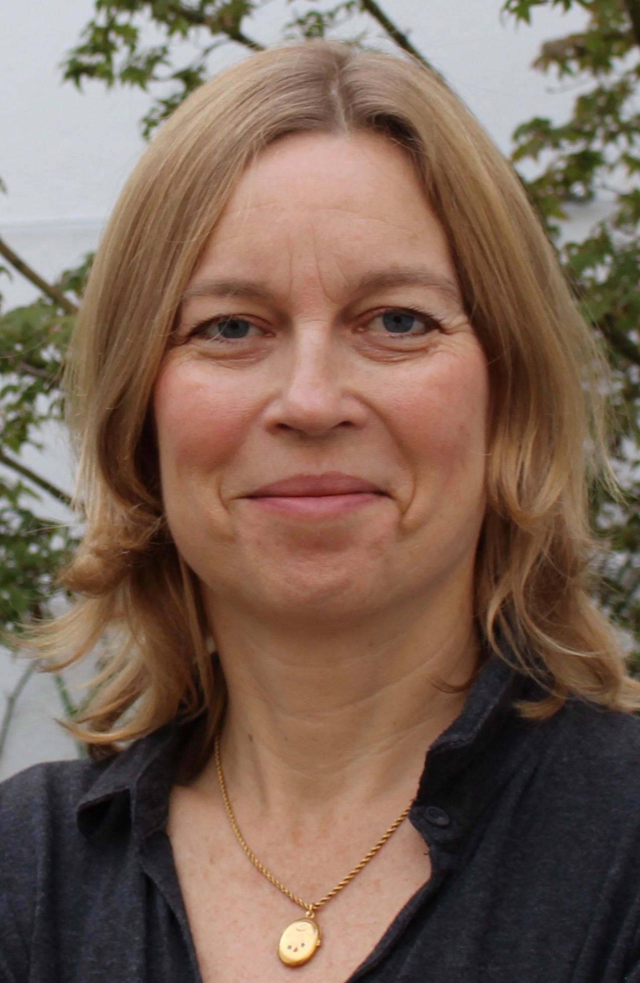 Autorenbild Surviving Katyn