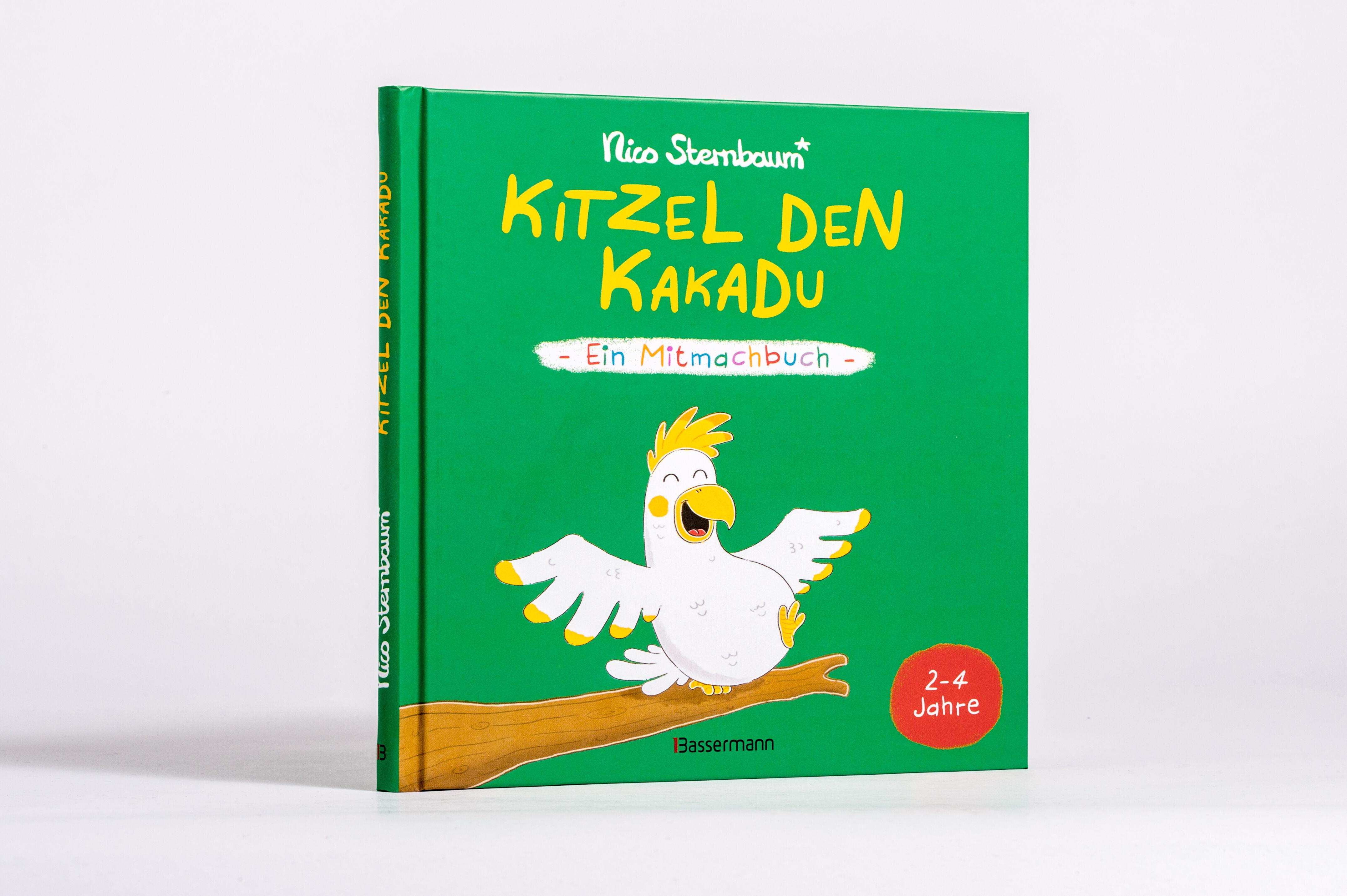 Beispielinhalt (Bild) Kitzel den Kakadu - Ein Mitmachbuch zum Schütteln, Schaukeln, Pusten, Klopfen und sehen, was dann passiert. Von 2 bis 4 Jahren. Vom Bestsellerautoren (Schüttel den Apfelbaum)
