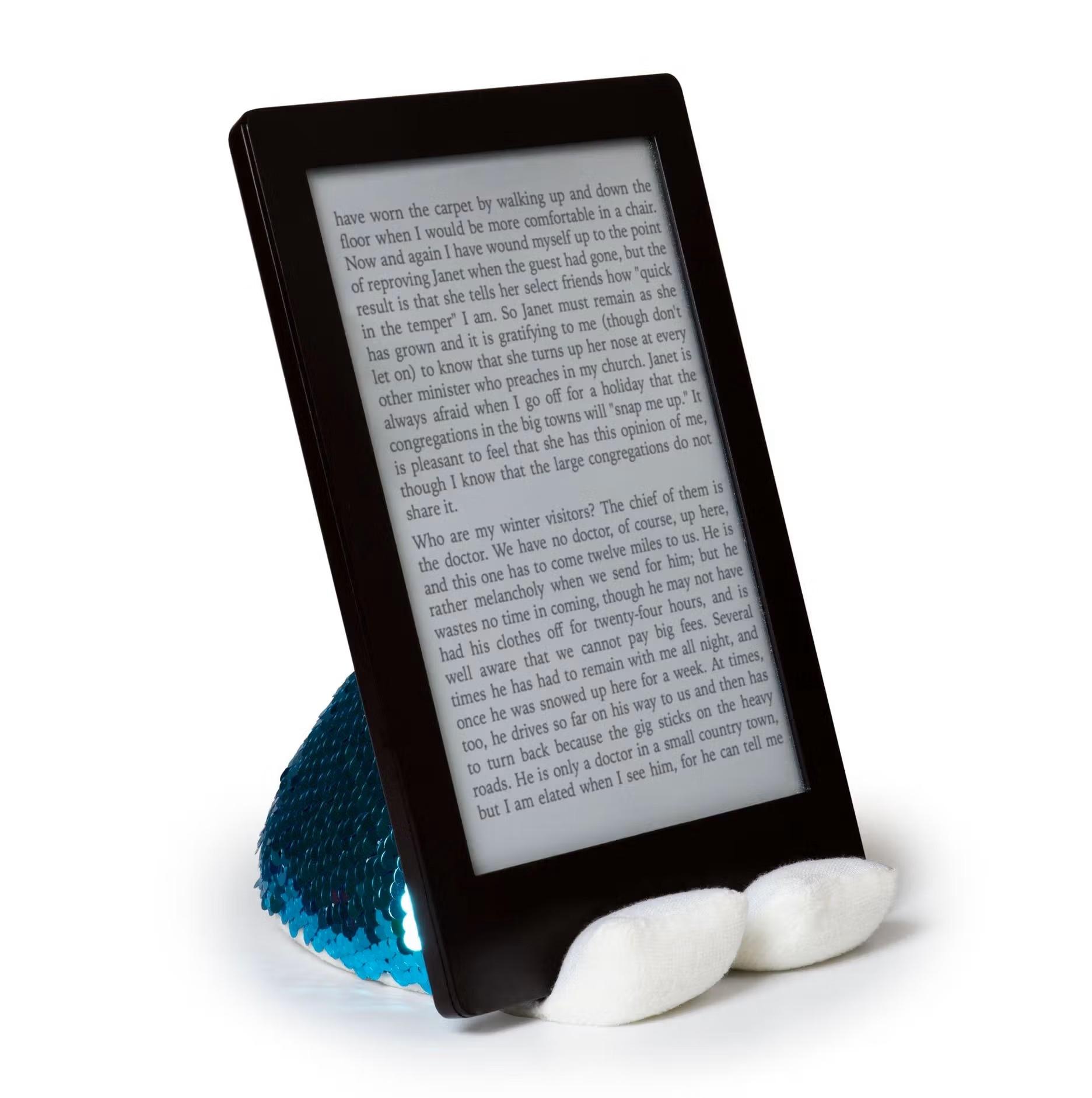 Beispielinhalt (Bild) Plusheez Handykissen (Einhorn) | Handyhalter | Aufsteller für Handys, Mini-Tablets und E-Reader | Passend für alle Handys | Mit Mikrofaserfläche zum Reinigen von Displays