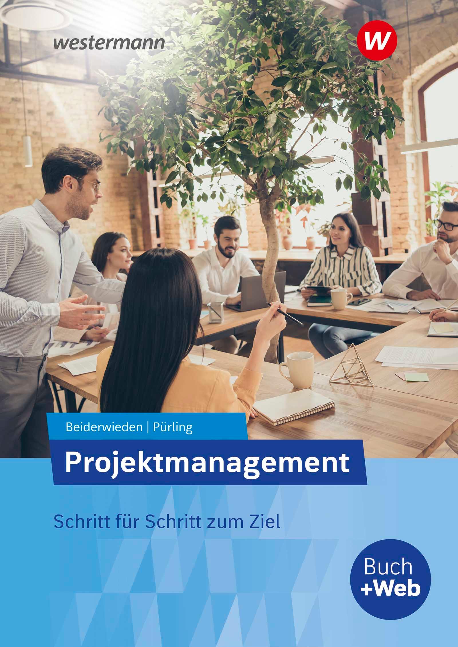 Vorderes Coverbild Projektmanagement. Schulbuch
