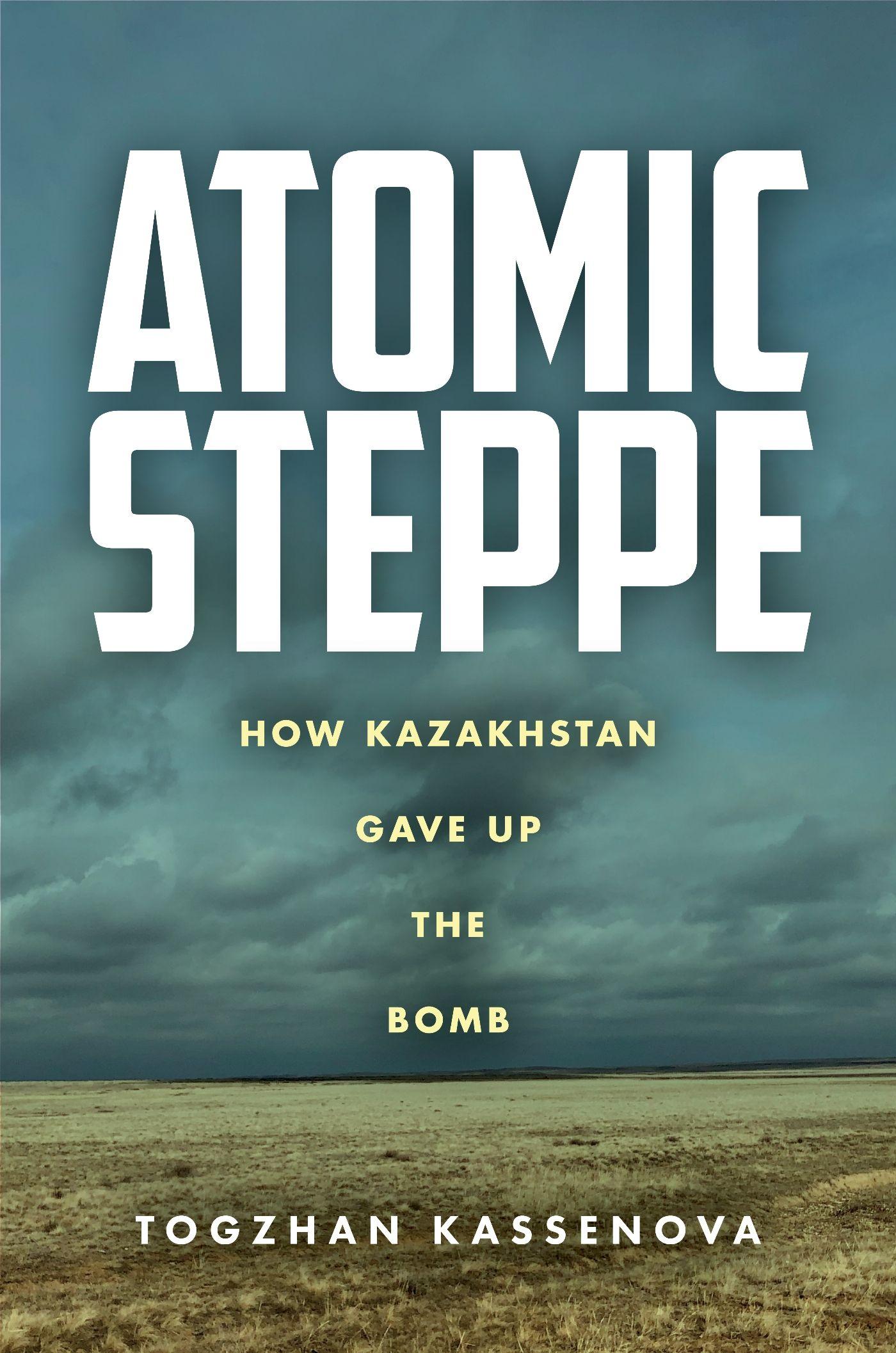 Vorderes Coverbild Atomic Steppe